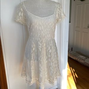 | Abercrombie & Fitch | White Lace Skater Dress |